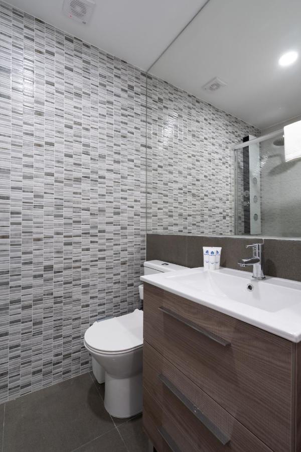 Oportohost Dragao Duplex Apartment Bagian luar foto